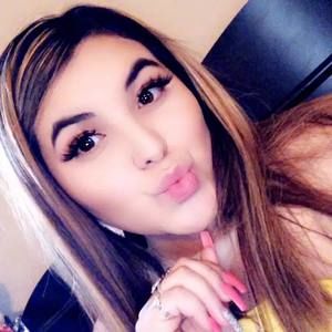 Meet your Posher, Ariana